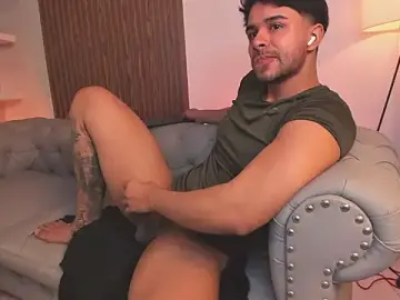 Stripchat Nude Webcam of liam_collins21