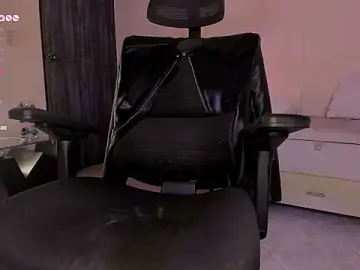 Stripchat Sex Cam of Jess_Collen