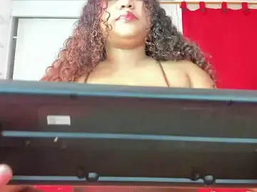 Stripchat Free Live Porn of Lunastar02