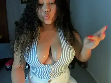 Stripchat Nude Webcam of Lunastar02