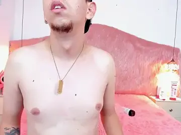 Stripchat Nude Webcam of SkarletRuiz