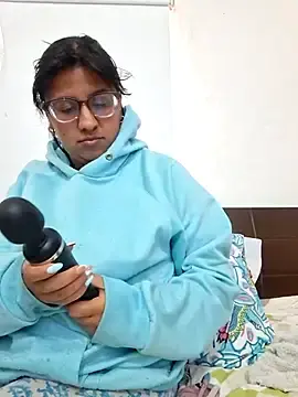 Stripchat Sex Cam of ZaidaWet