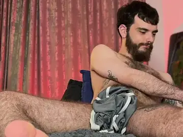 Stripchat Free Live Porn of guynextfurr