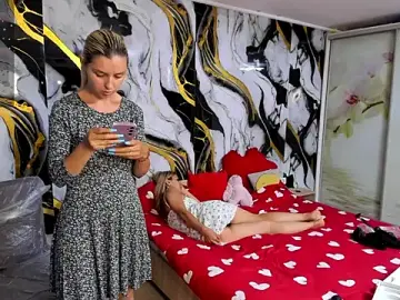 Stripchat Best live sex cam show of luxurydoll21