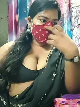 Stripchat Live Sex of Liyaa_24