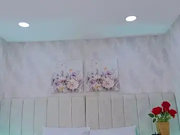 Stripchat Live Sex Cam of MeganCruzGB
