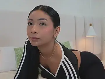 Stripchat Watch Live Sex Cams of MeganCruzGB