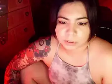 Stripchat Watch Live Sex Cams of kimmiakiss22