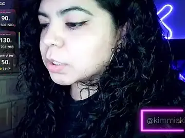 Stripchat Adult Video Chat of kimmiakiss22