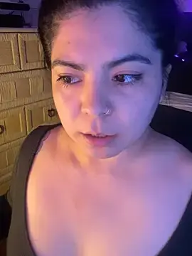 Stripchat Adult Webcams of kimmiakiss22