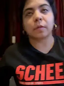 Stripchat Live Sex of kimmiakiss22