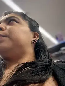 Stripchat Live Porn of kimmiakiss22