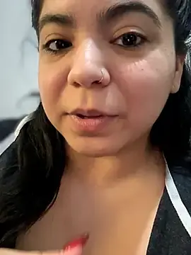 Stripchat Live Sex of kimmiakiss22