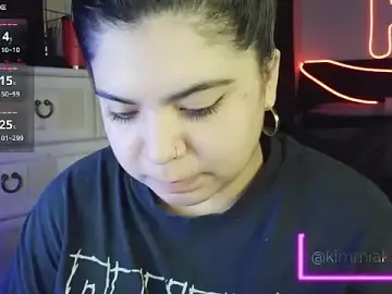 Stripchat Live Sex of kimmiakiss22