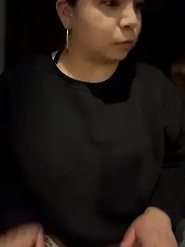 Stripchat Nude Webcam of kimmiakiss22