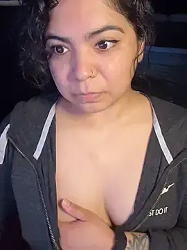 Stripchat Live Sex of kimmiakiss22