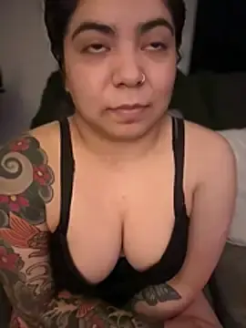 Stripchat Free Live Porn of kimmiakiss22