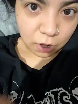 Stripchat Adult Webcams of kimmiakiss22