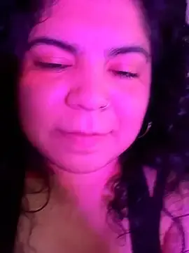 Stripchat Adult Video Chat of kimmiakiss22