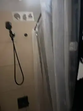 Stripchat Live Sex of kimmiakiss22