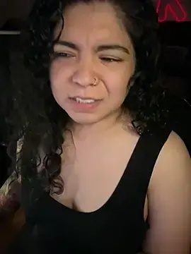 Stripchat Free Live Porn of kimmiakiss22