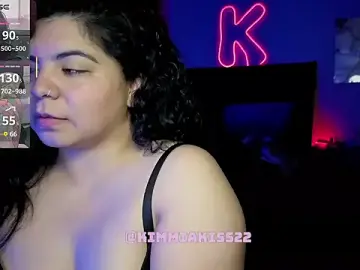 Stripchat Free Porn Cam of kimmiakiss22