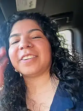 Stripchat Sex Cam of kimmiakiss22