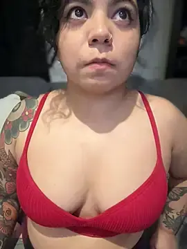 Stripchat Sex Chat of kimmiakiss22