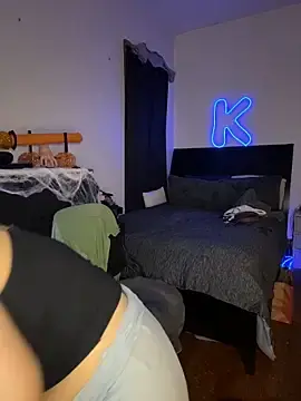 Stripchat Live Sex of kimmiakiss22