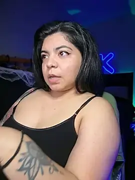 Stripchat Adult Webcams of kimmiakiss22