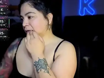 Stripchat Sex Chat of kimmiakiss22