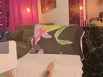Stripchat Live Porn of sweet_kamil