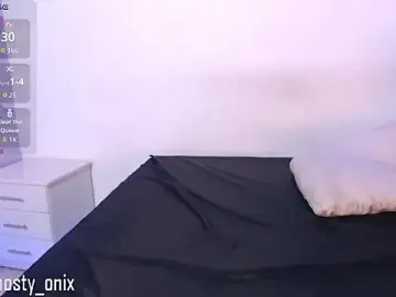 Stripchat Best Webcam of onixandghosty1