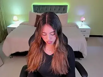 Stripchat Adult Webcam of _Charlotte_evans_1