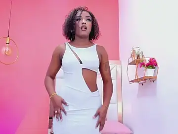 Stripchat Live Porn of malu_horny_69