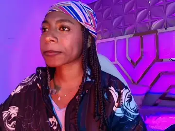 Stripchat Free Live Porn of Queen_perla_