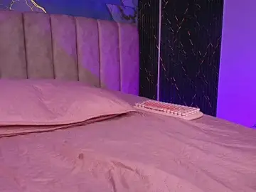 Stripchat Adult Webcams of agath_69