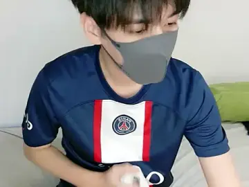 Stripchat Live Sex Cam of itsme_LEON