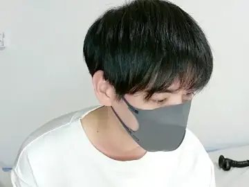 Stripchat Free Live Porn of itsme_LEON