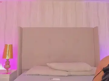 Stripchat Watch Live Sex Cams of kaylarossi