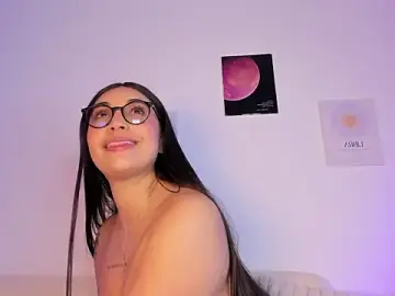 Stripchat Live Sex Cam of sensualhaven_