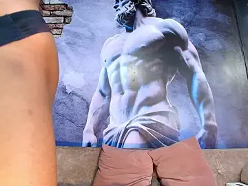 Stripchat Sex Cam of Ethan_Fox11