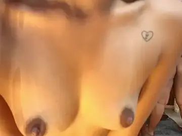 Stripchat Sex Cam of fetishcouples47