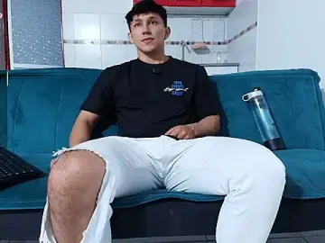 Stripchat Watch Live Sex Cams of jacques_cardiet