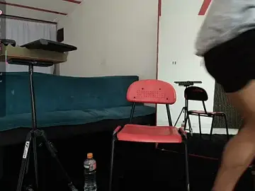 Stripchat Best Webcam of jacques_cardiet
