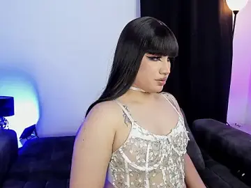 Stripchat Adult Webcam of Stormi_Canniggia