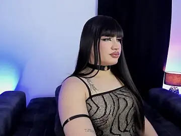 Stripchat Watch Live Sex Cams of Stormi_Canniggia