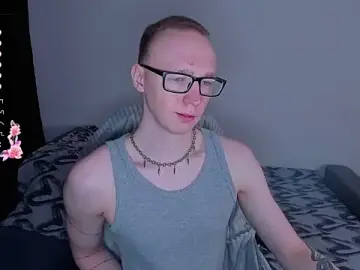 Stripchat Live Porn of Alex_silent