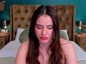 Stripchat Sex Cam of CalyMoon