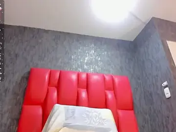 Stripchat Adult Webcams of DominicSccott